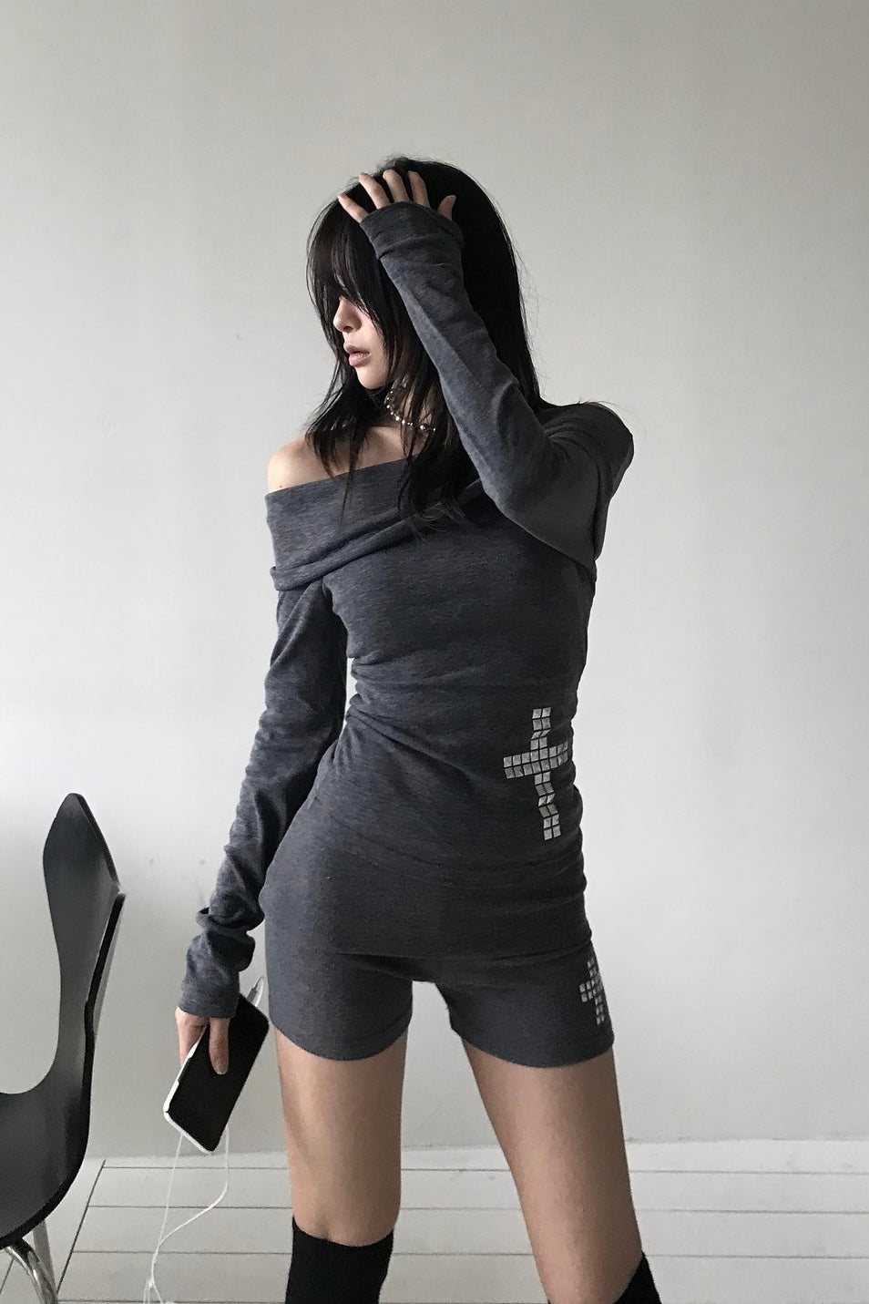 【セットアップ/2color】クロススタッズトップス&ショートパンツ mry002272