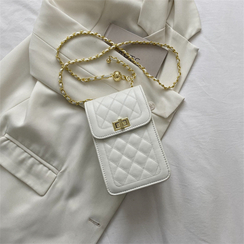 【送料無料】3カラー展開 キルティング スマホ ポシェット ミニバッグ mry000627