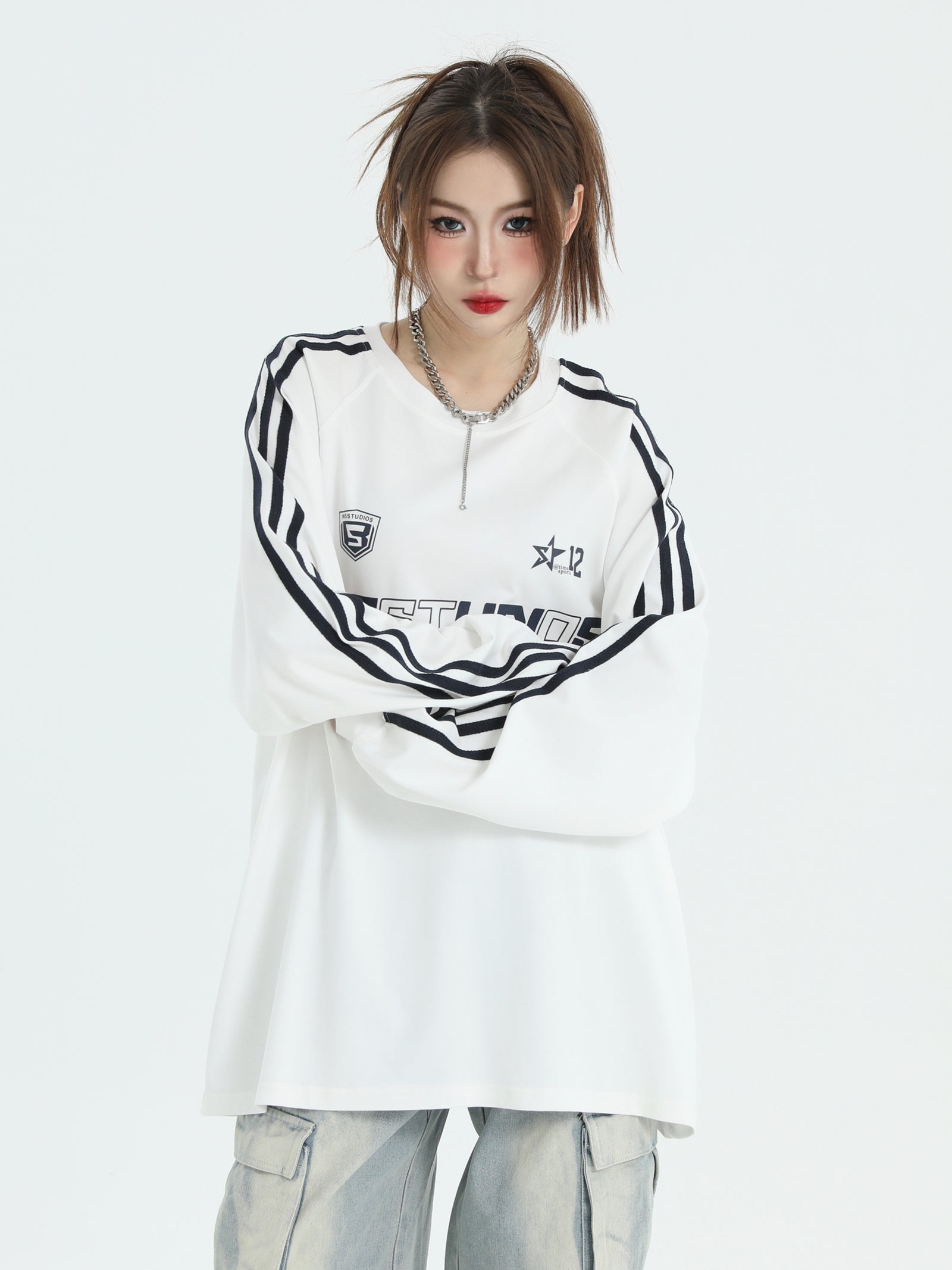 【2color】INSSTUDIOS Oversized Sportswear Sweatshirt mry001623