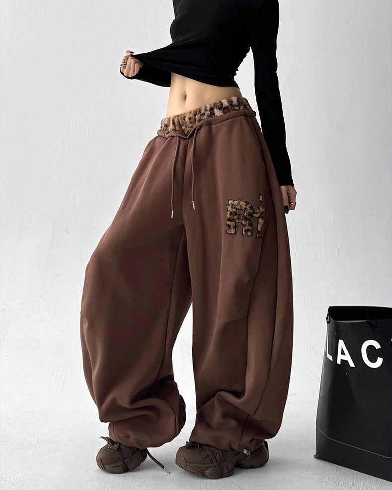【YURU:FIT】Leopard Fur Waistband Baggy Sweatpants mry001875