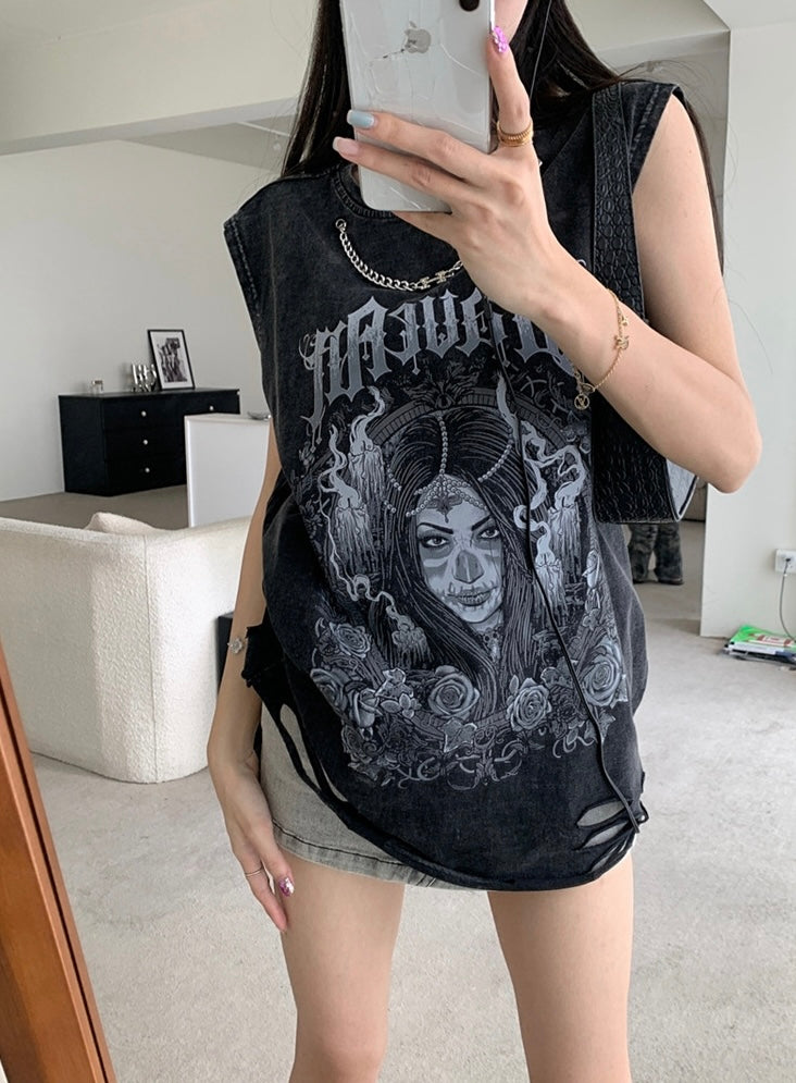 Chain Neck Graphic Sleeveless Tee mry001656