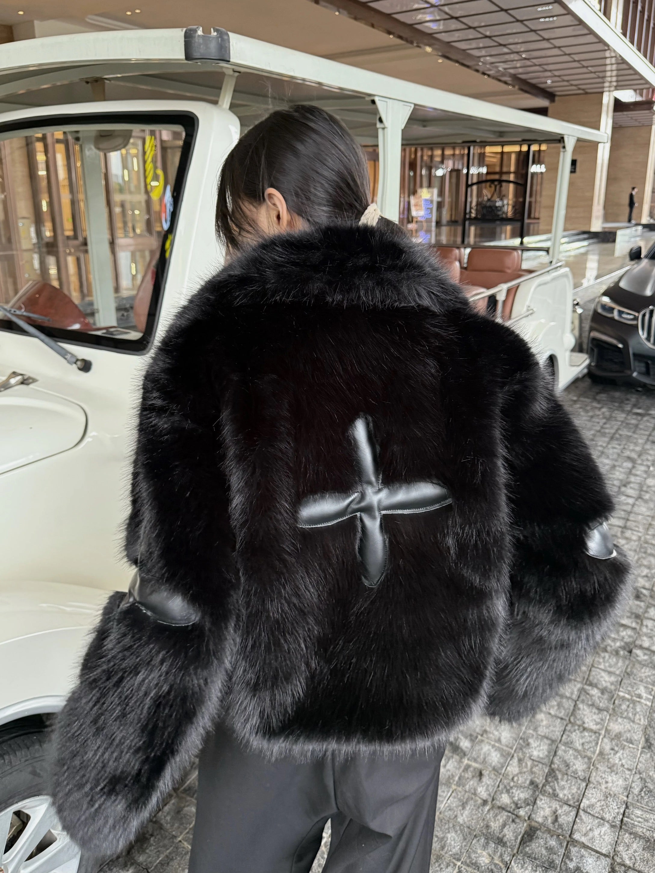Cross Faux Fur Jacket mry002016