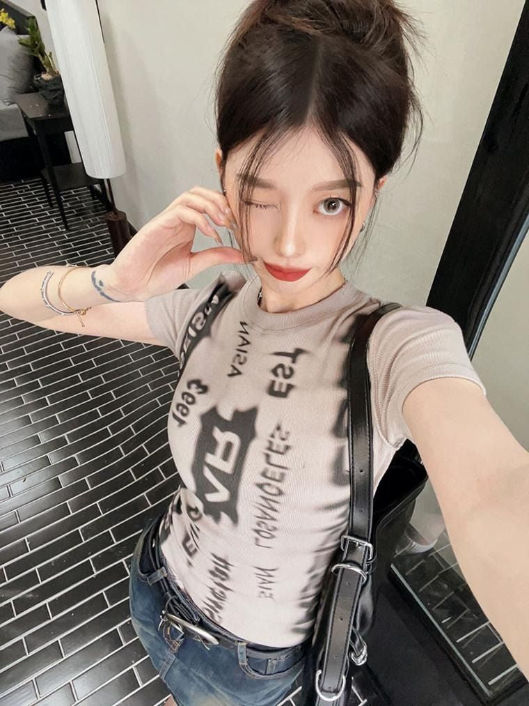 【Tops】AR Club ’93 Graphic Top mry001782