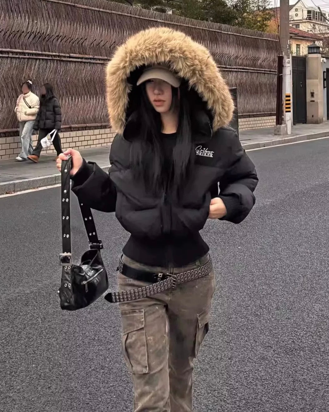 Faux Fur Trimmed Short Puffer Jacket mry001967