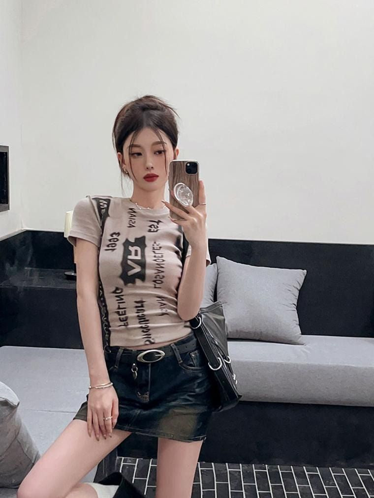 【Tops】AR Club ’93 Graphic Top mry001782