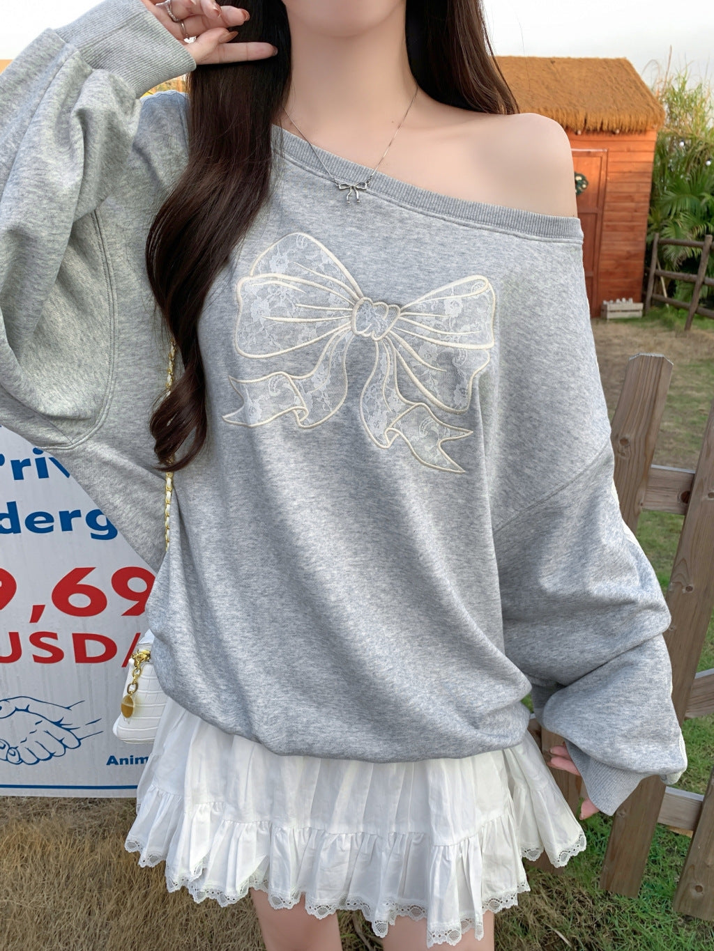 Lace Bow Off-Shoulder Oversized Sweatshirt mry001626