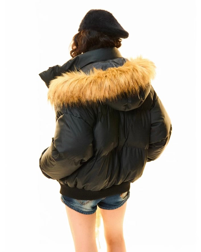 『※限定価格/SNS大人気アウター💥』【2color】Faux Fur Hood Puffer Jacket mry001792