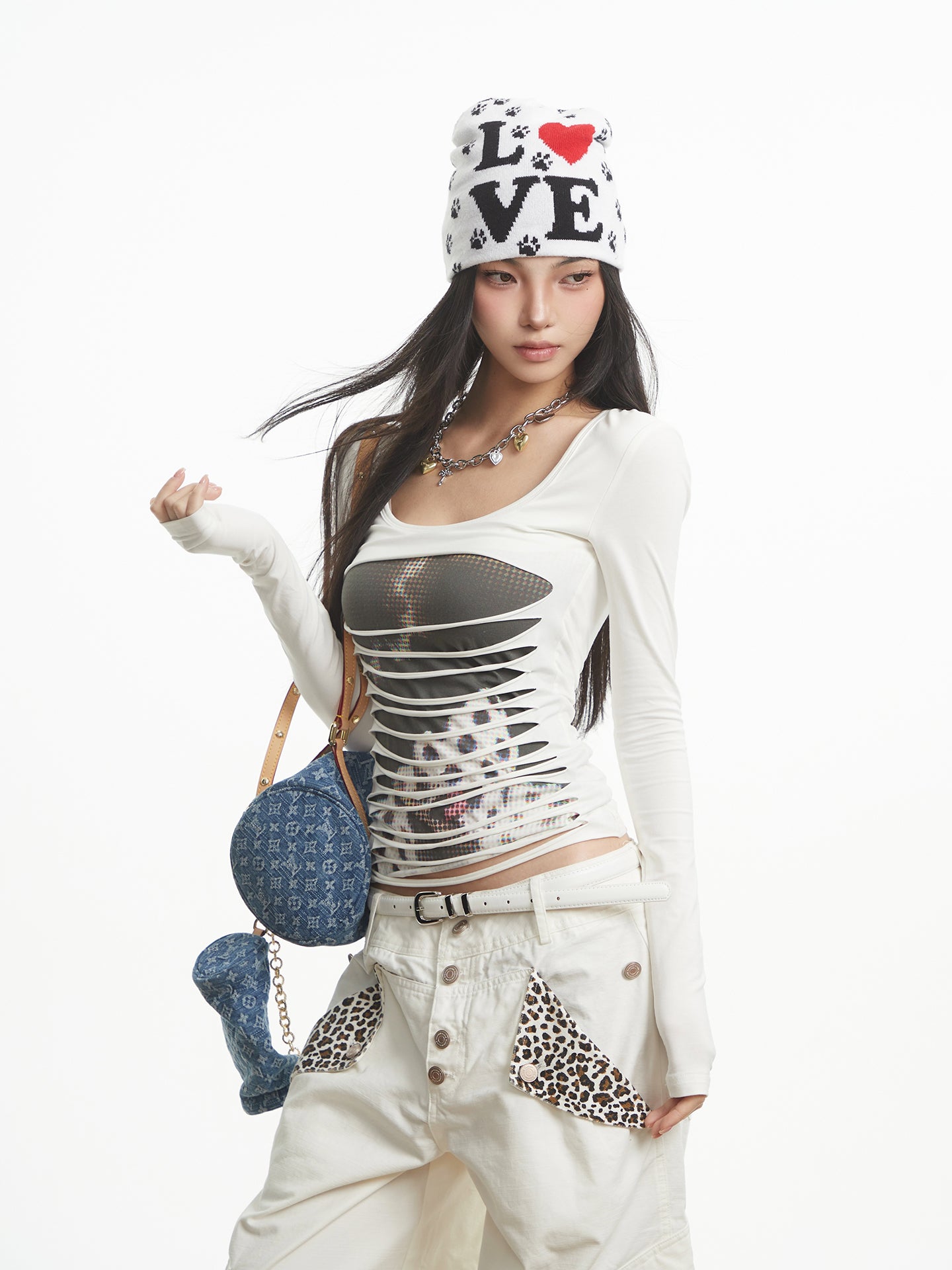 Cut-Out Long Sleeve Top mry001998