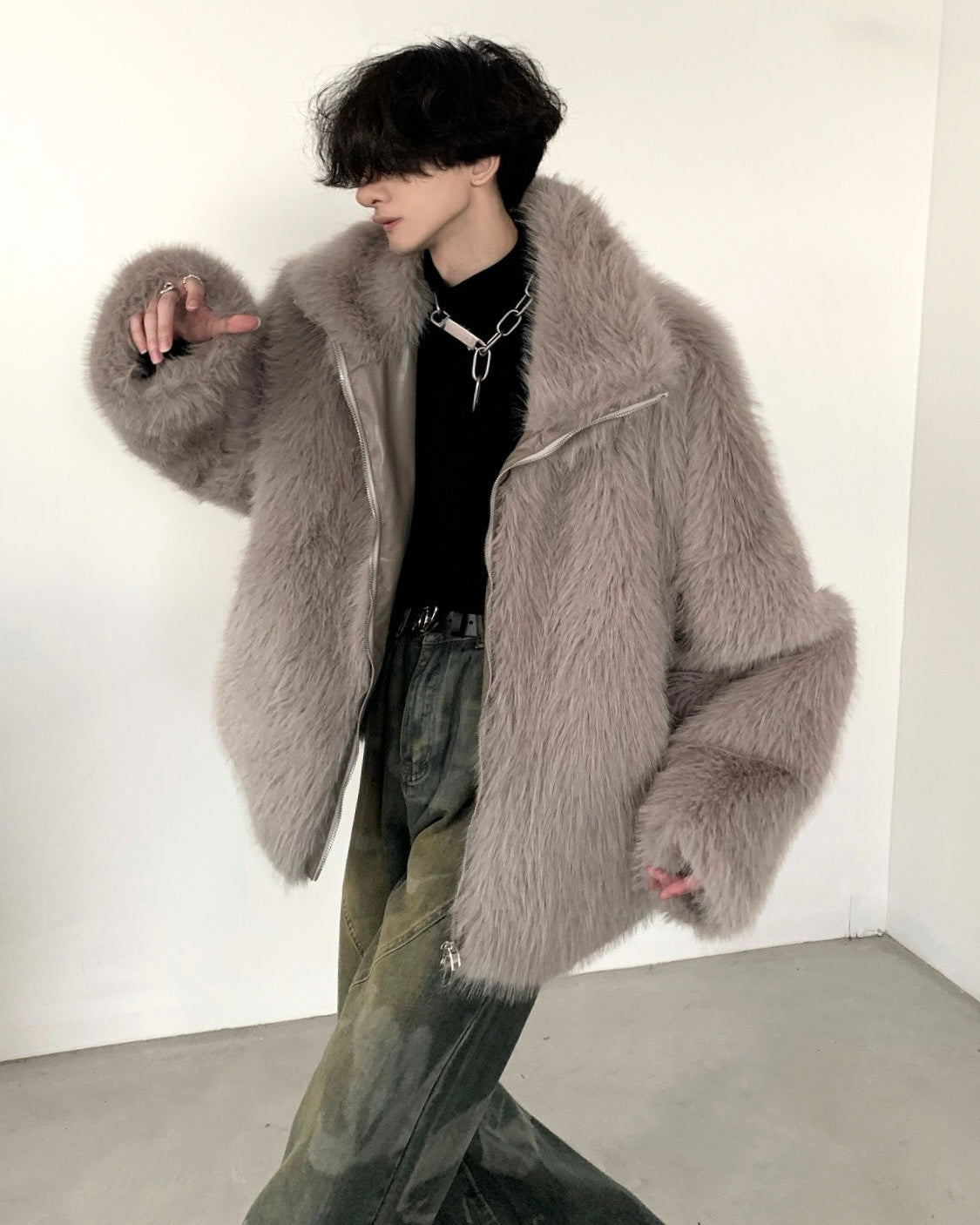 【2color】Oversized Faux Fur Jacket mry001818