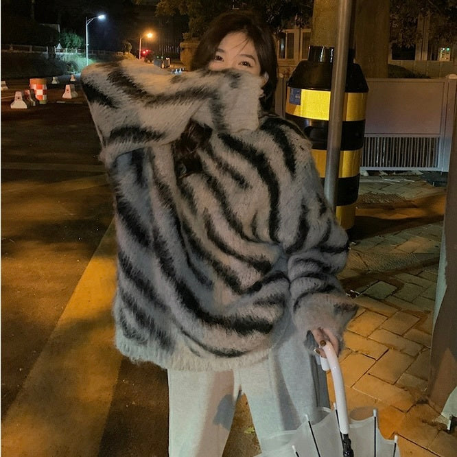 ソフトモヘア ゼブラ柄 セーター mry000455