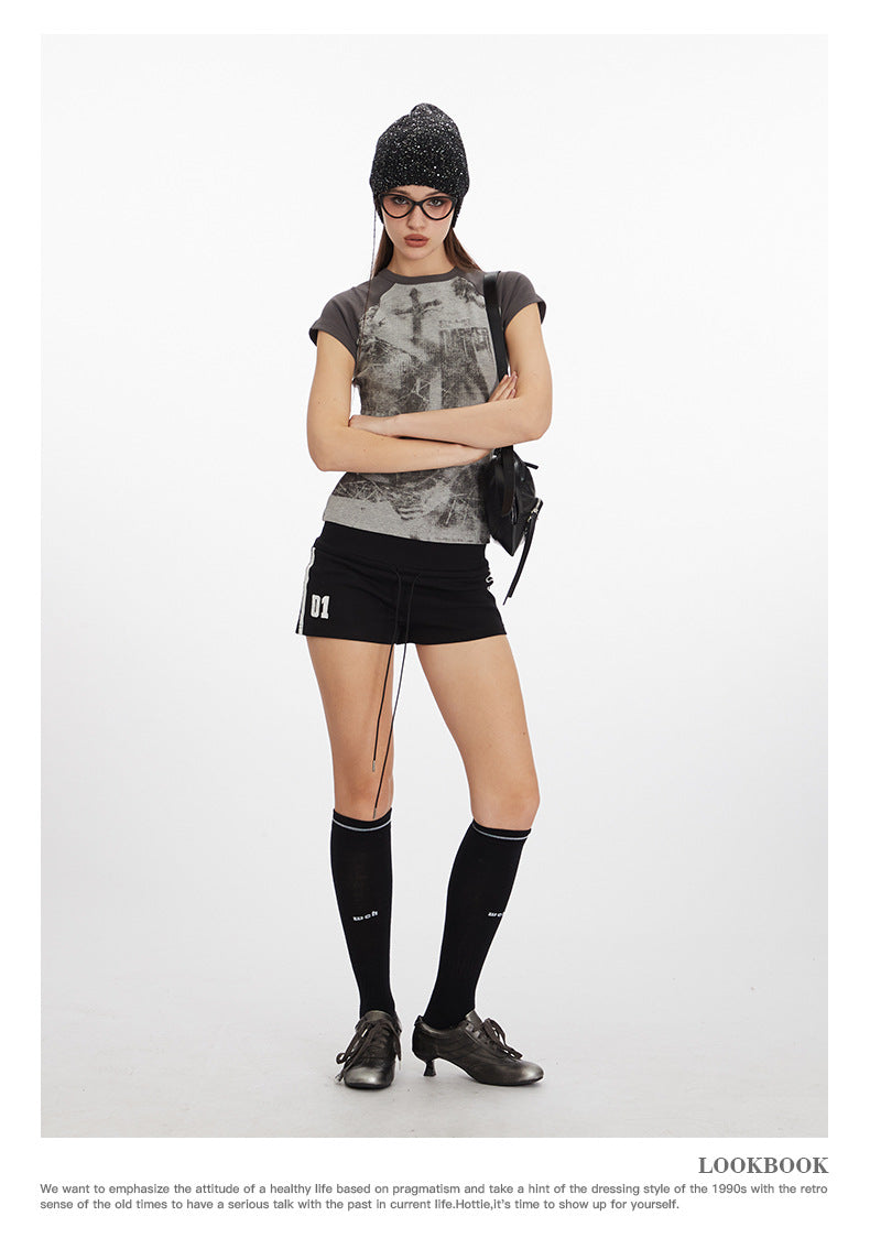 【2color】Distressed Cross Graphic Fitted T-Shirt mry001714