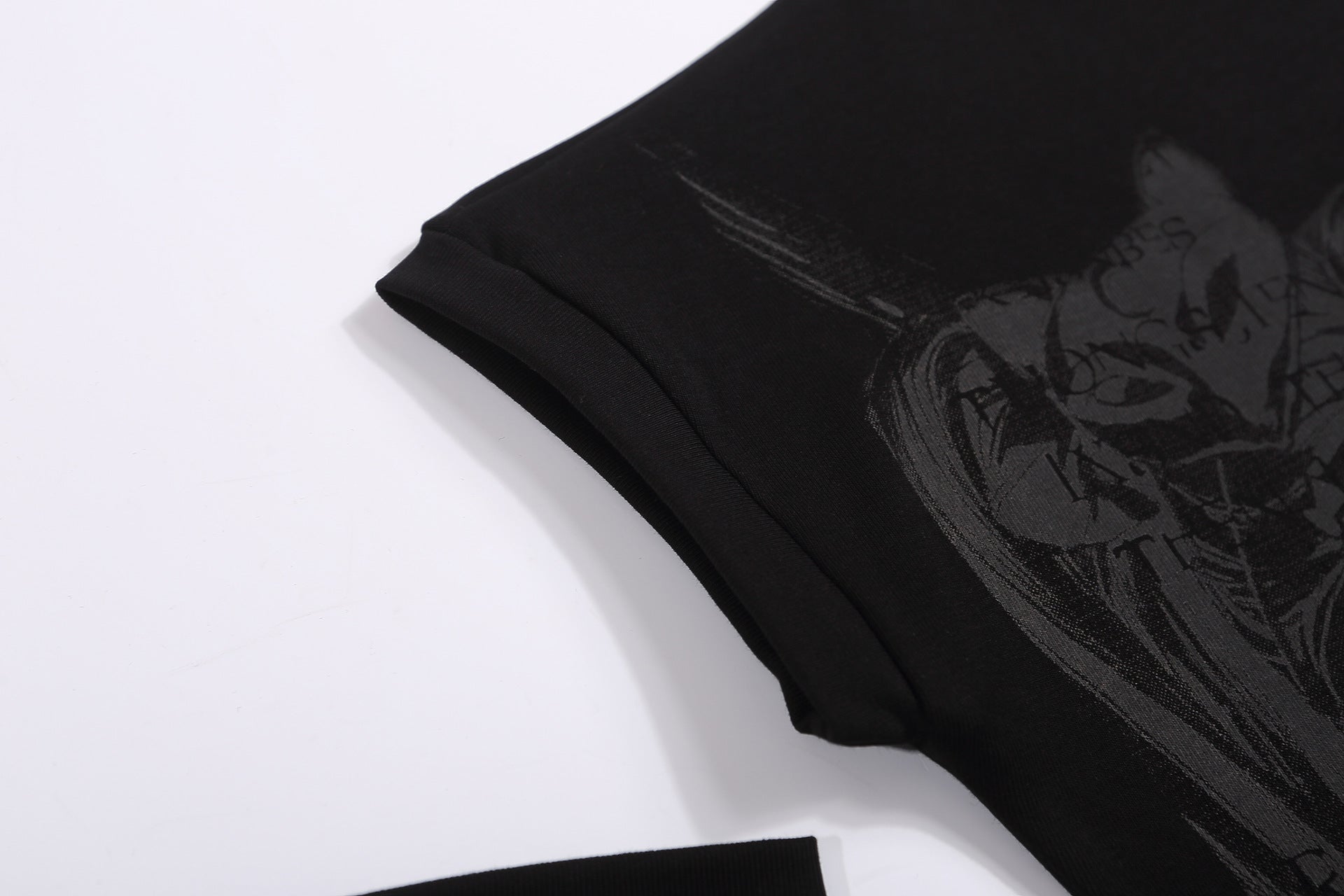 【2color】Cyber Graphic Mock Neck T-Shirt mry001713