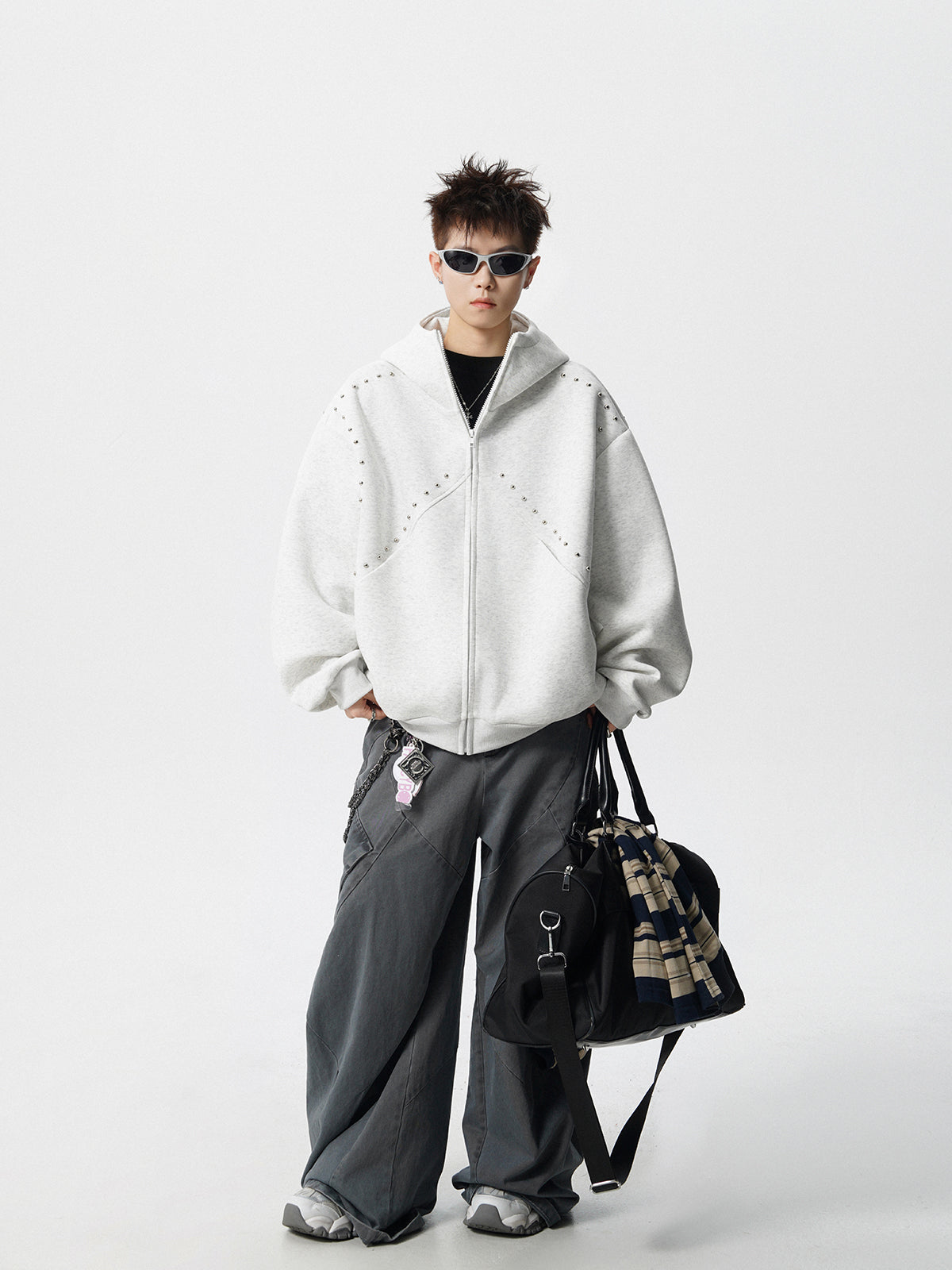 【評価★4.8以上/3color】Studded Oversized Zip Hoodie mry001897