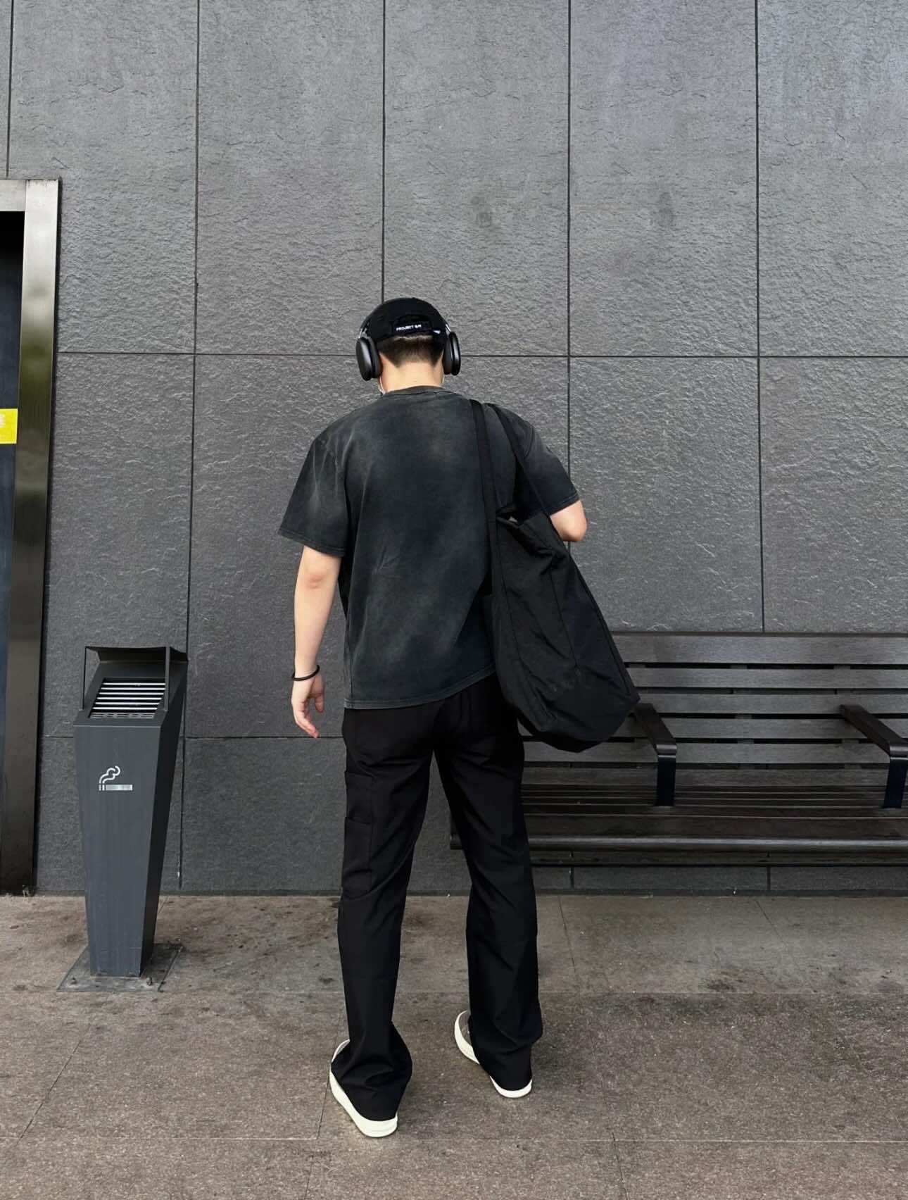 Reversed Varsity Graphic T-Shirt mry001735