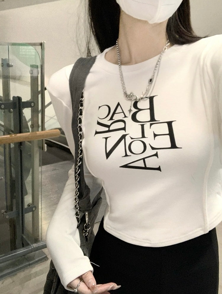 【2color】Barcelona Typo Slim Fit Long Sleeve Tee mry001739