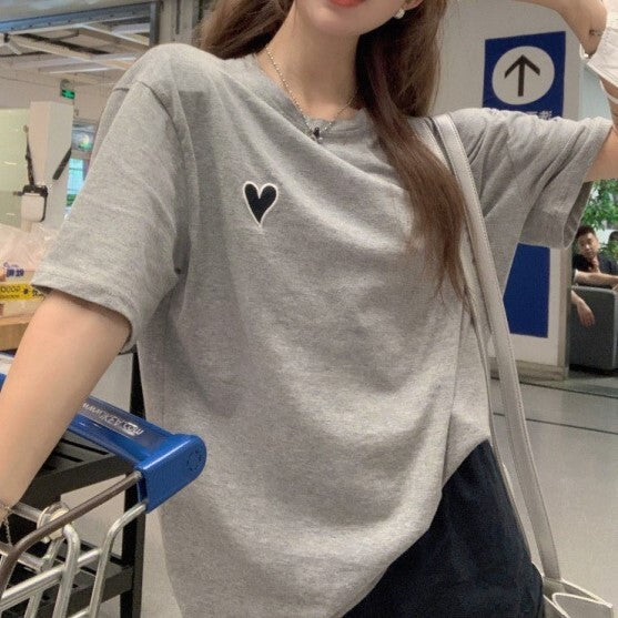【送料無料】2023SS ワンポイント 半袖Tシャツ サマー ルーズラウンドネック 韓国カジュアル 韓国ガーリー mry000760
