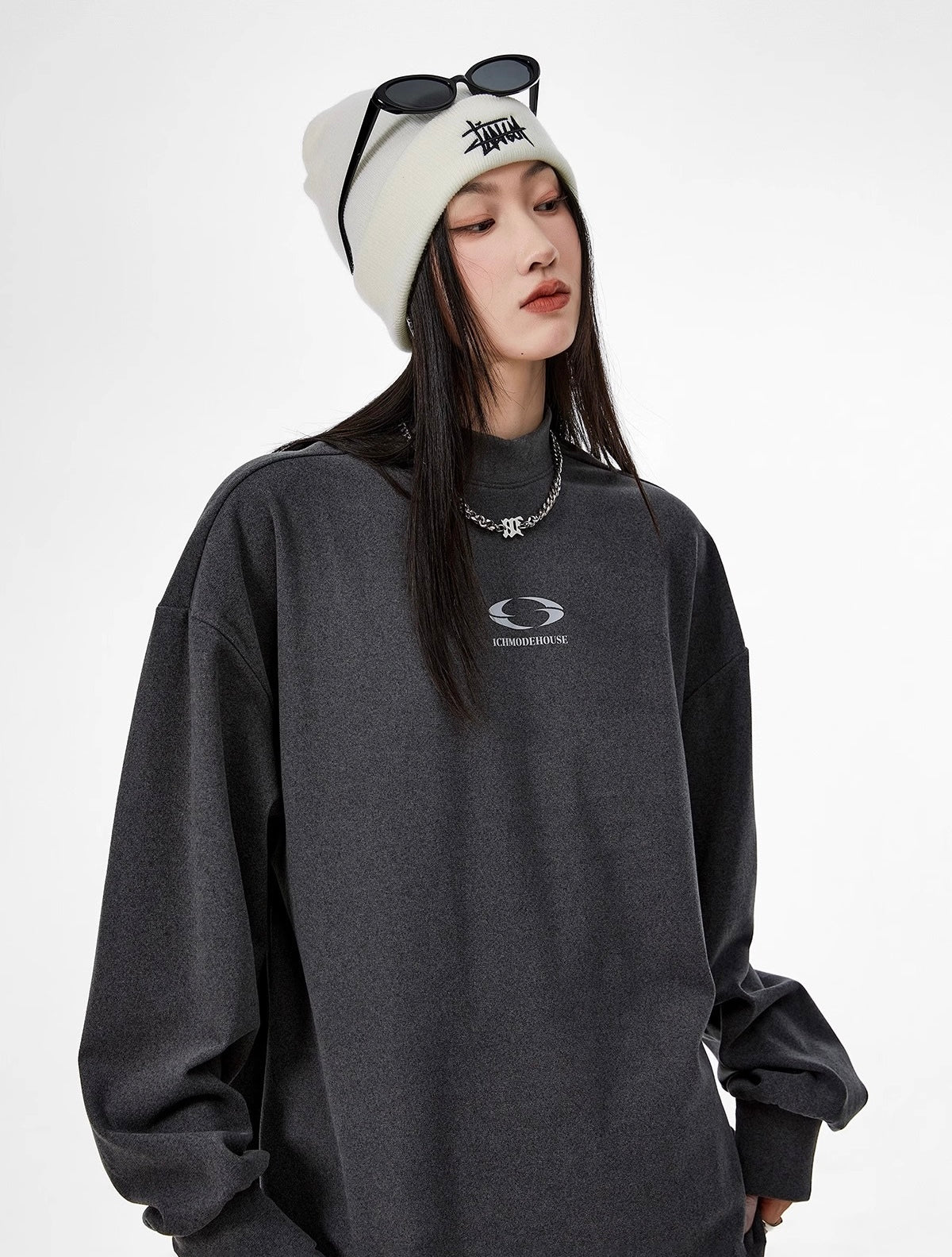 【3color】Monochrome Flow Mock Neck T-shirt mry001618