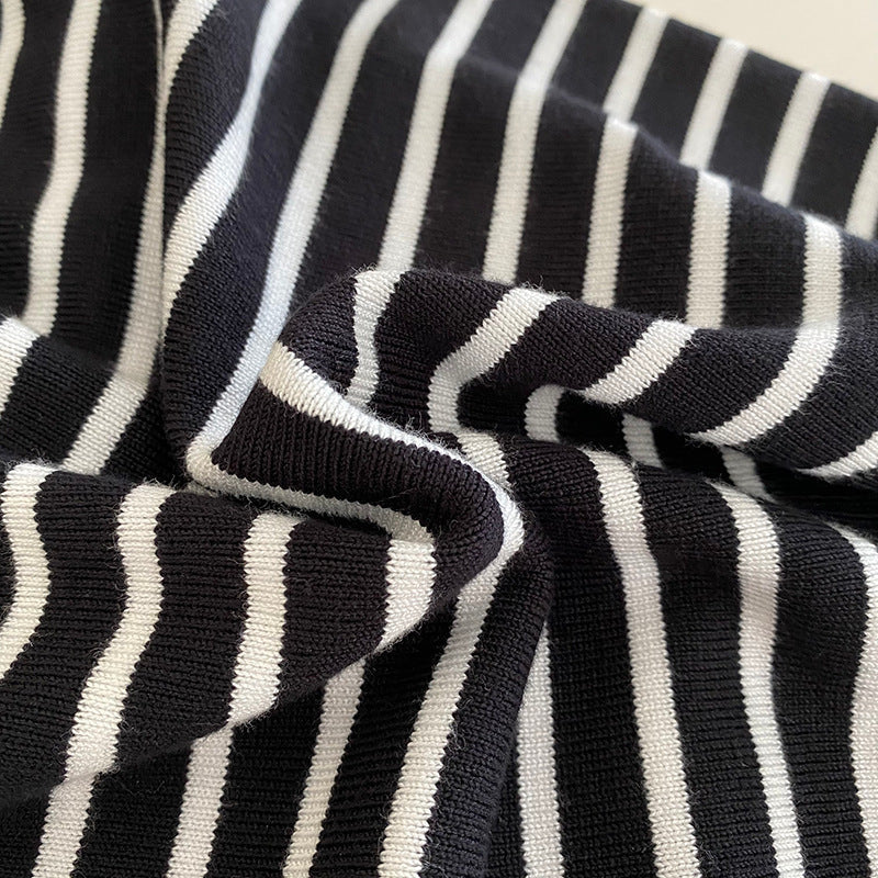 【送料無料】ストライプ 3カラー展開 ノースリーブ ショート丈 ニット シャツ mry000635