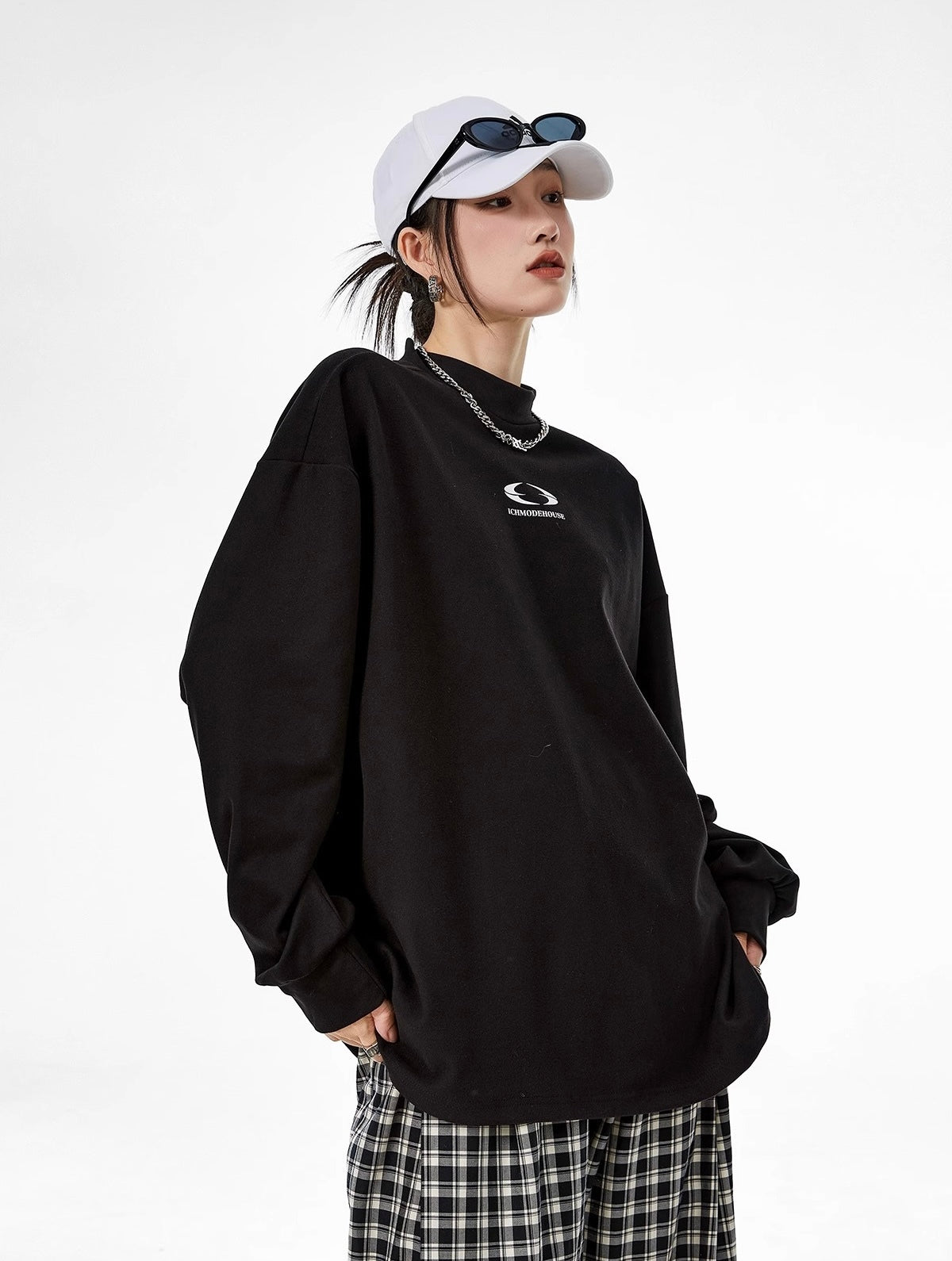 【3color】Monochrome Flow Mock Neck T-shirt mry001618