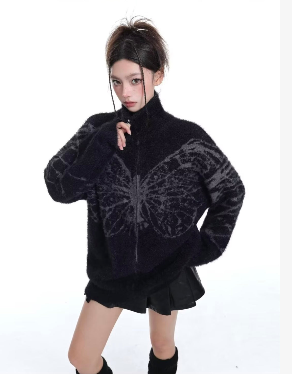 【2color】Butterfly Embrace Fuzzy Knit mry001617