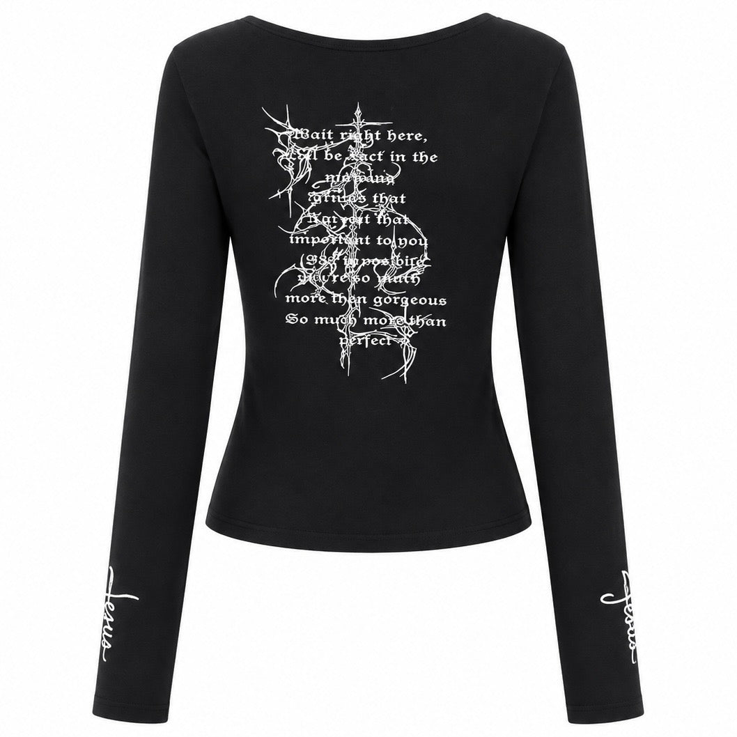 【新作】ゴシックレター フィットTシャツ mry002625