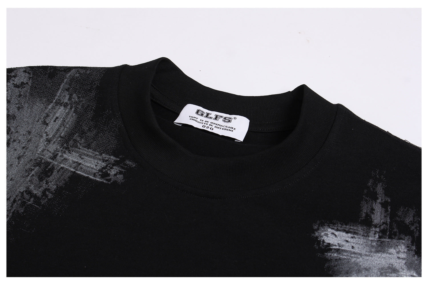 【2color】Attitude Graffiti T-Shirt mry001686