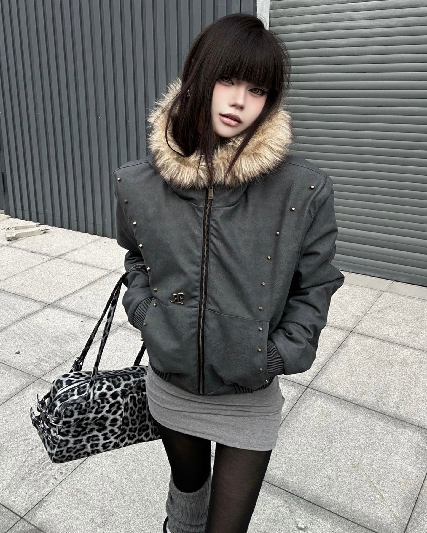 Studded Fur Hood Bomber Jacket mry002077