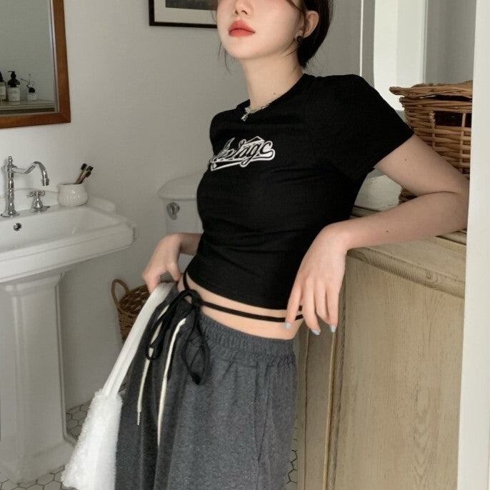 2カラー展開 アメリカン ホットガール デザイン レトロTシャツ mry000638