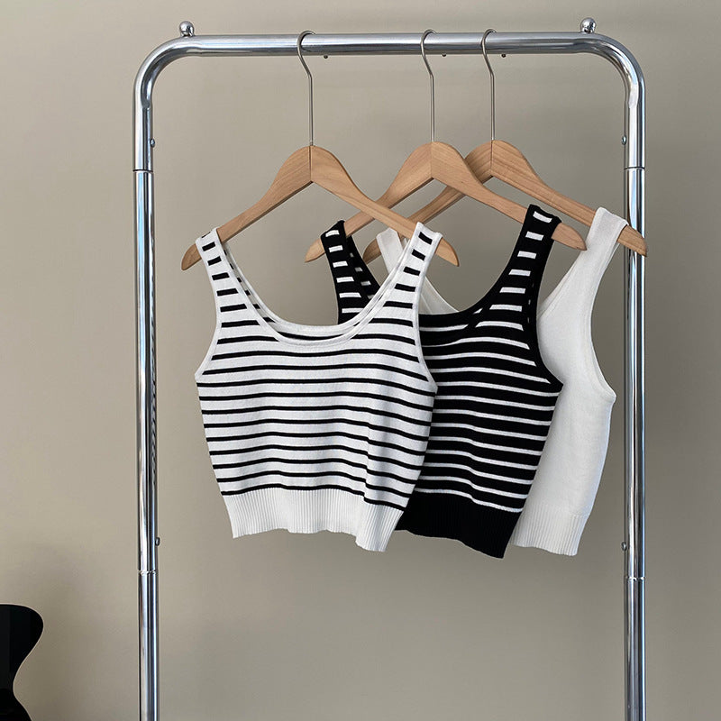 【送料無料】ストライプ 3カラー展開 ノースリーブ ショート丈 ニット シャツ mry000635