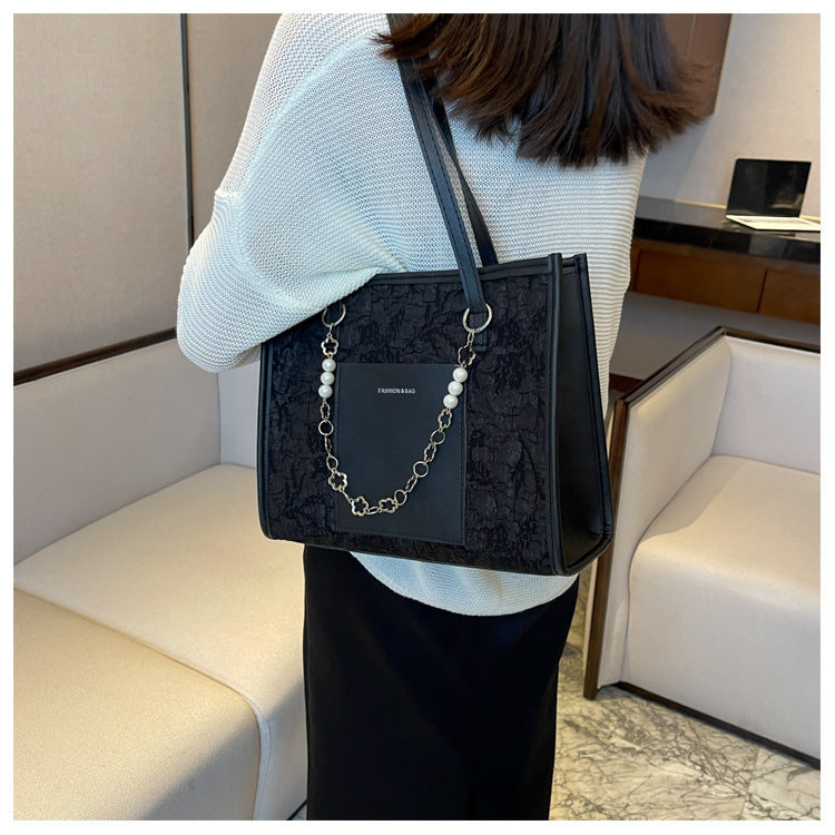 【送料無料】4色展開 パールチャーム付きトートバッグ mry000615