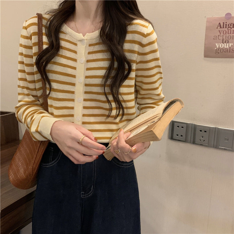 ラウンドネック ストライプ ニットカーディガン mry000070