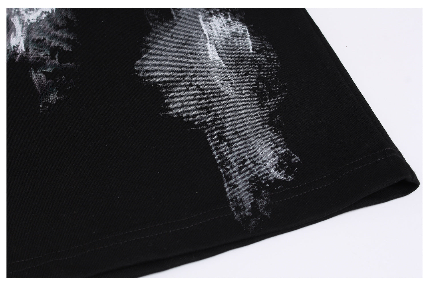 【2color】Attitude Graffiti T-Shirt mry001686