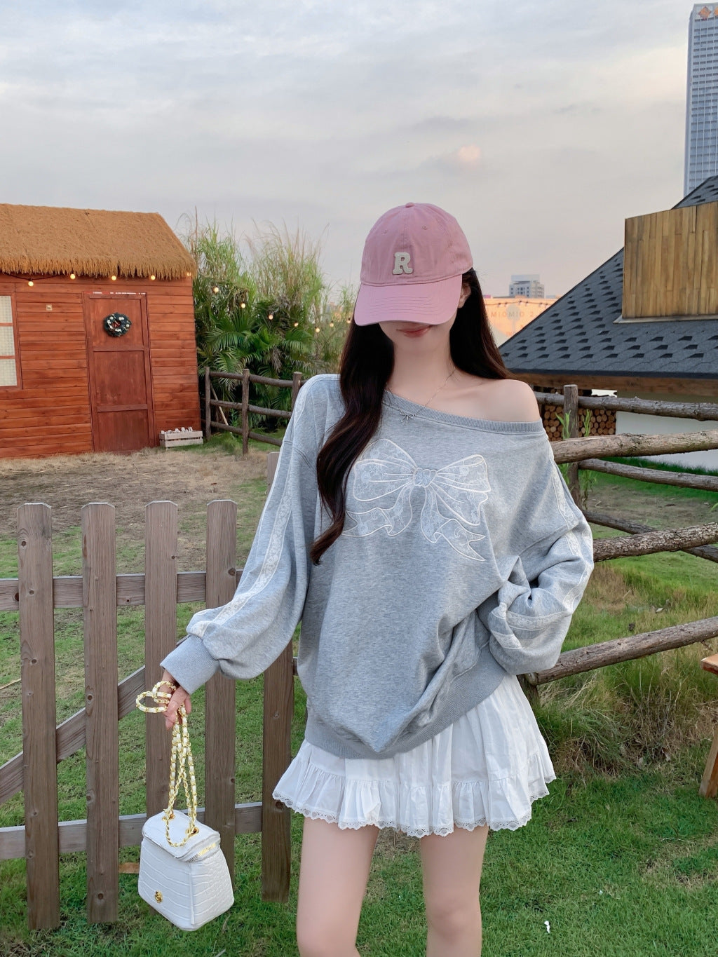 Lace Bow Off-Shoulder Oversized Sweatshirt mry001626