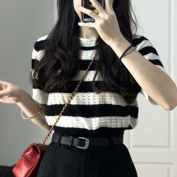 【送料無料】2023SS ストライプ 半袖セーター シック トップス 韓国カジュアル 韓国ガーリー mry000827