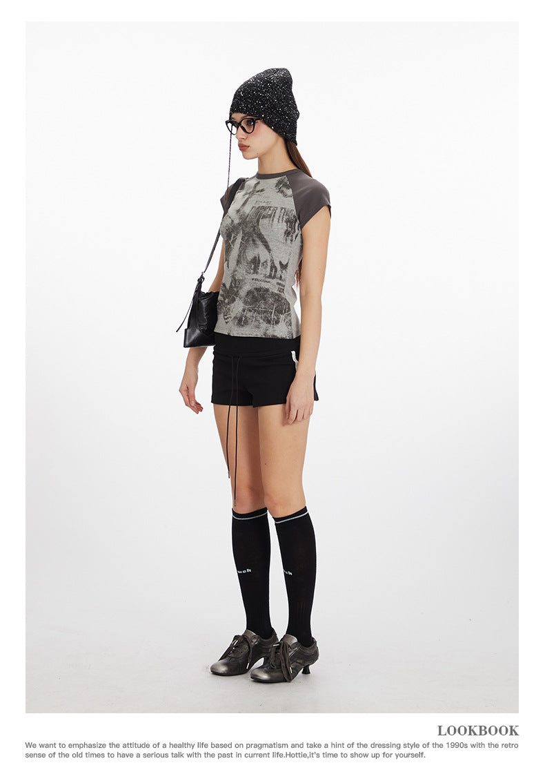 【2color】Distressed Cross Graphic Fitted T-Shirt mry001714