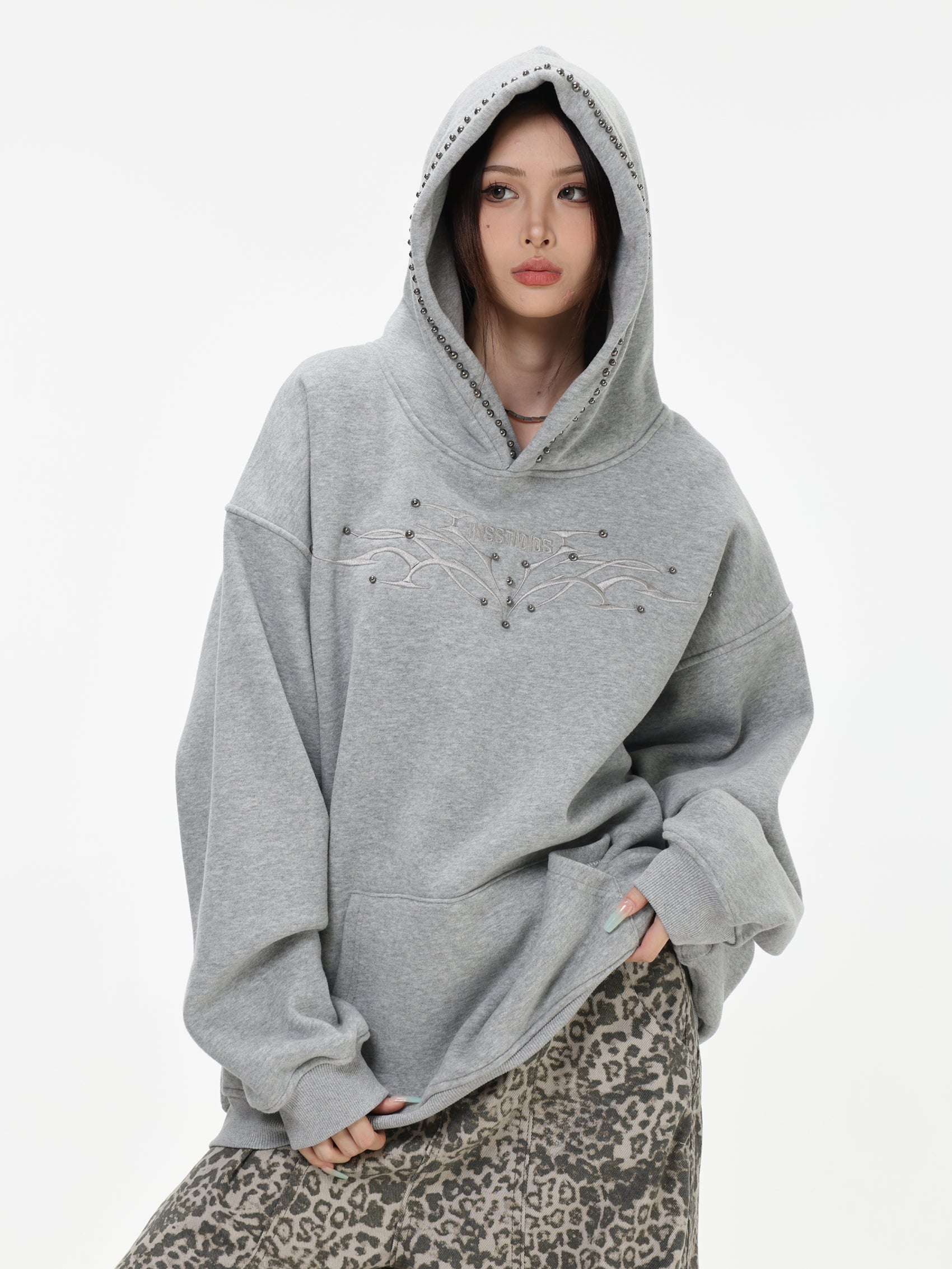 【評価★4.8以上/高品質】Tribal Studded Oversized Hoodie mry001900