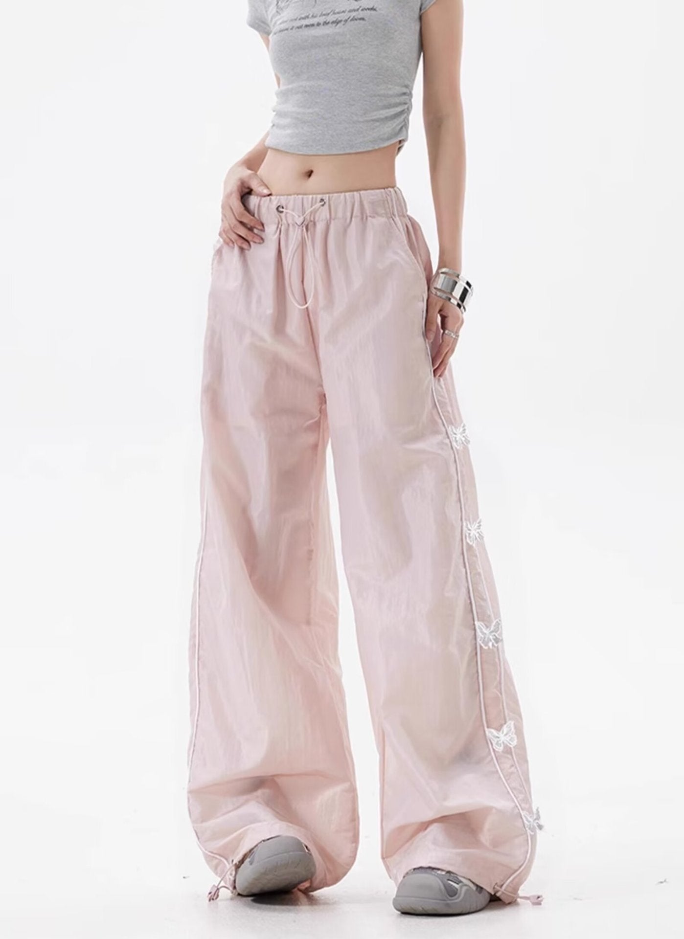 【YURU:FIT/2color】Butterfly Embroidered Parachute Pants mry001785