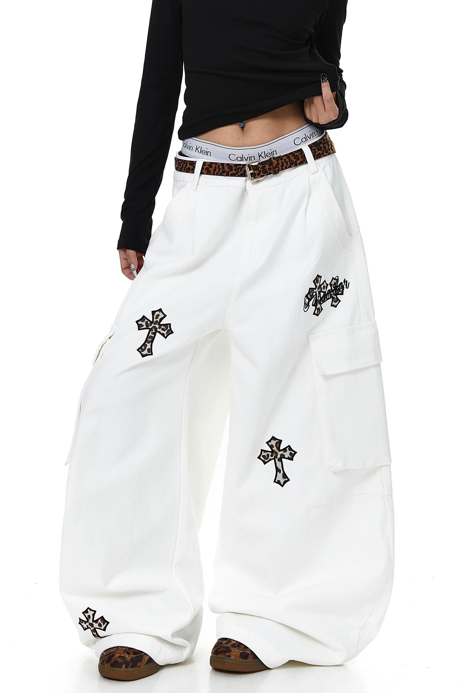 Leopard Cross Cargo Trousers mry002325