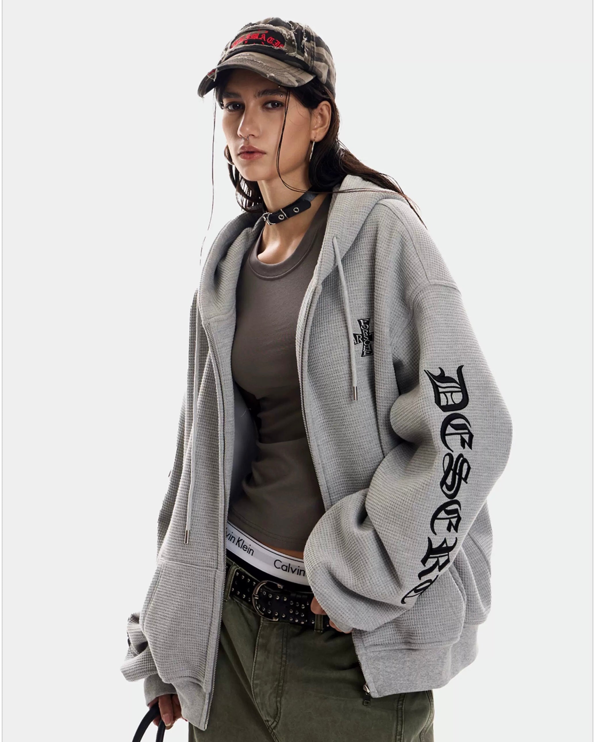 【評価★4.8以上/期間限定SALE】Back Letter Zip Hoodie mry001970