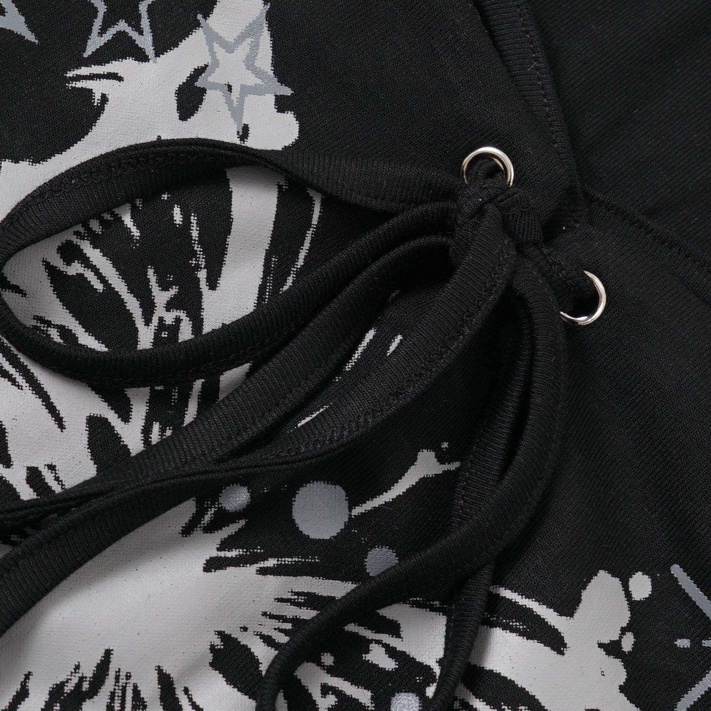 【注目度No.1 /2color】Butterfly Cross Lace-Up Graphic Tee mry001712