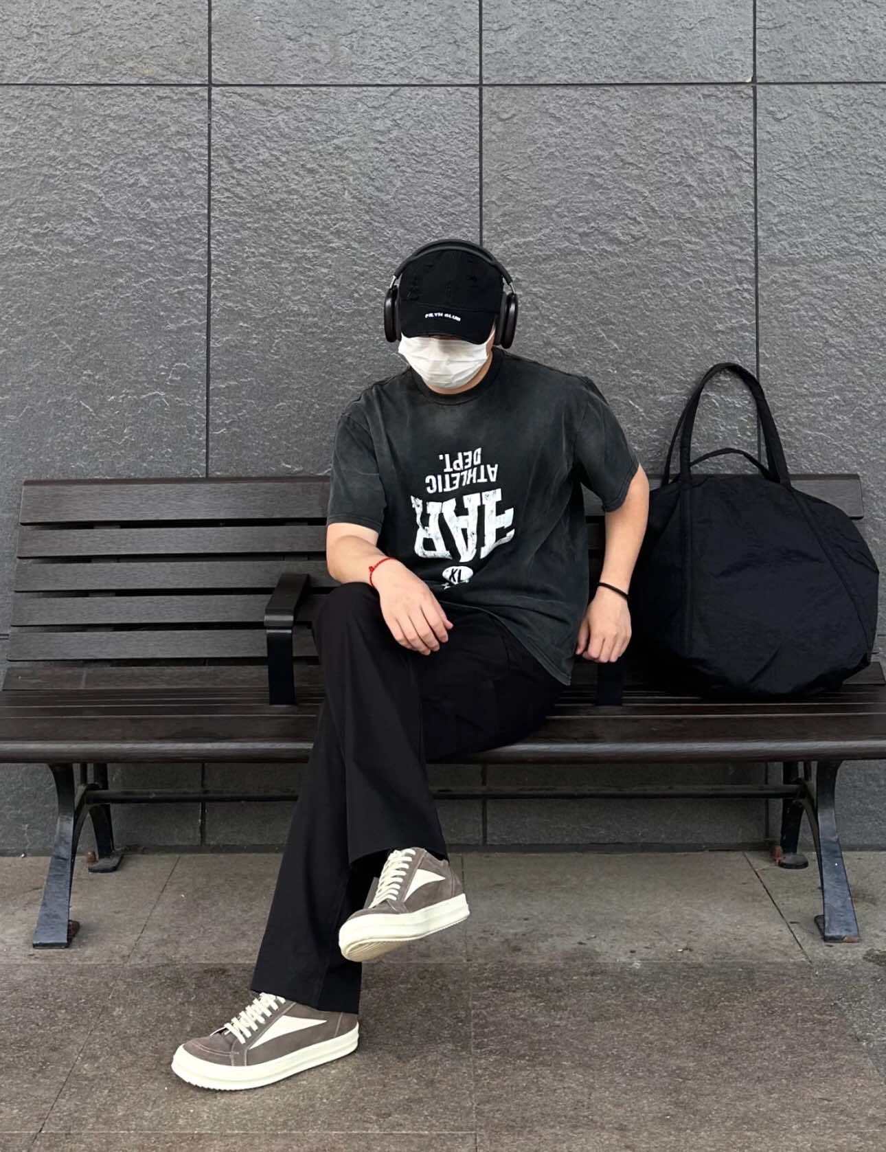 Reversed Varsity Graphic T-Shirt mry001735