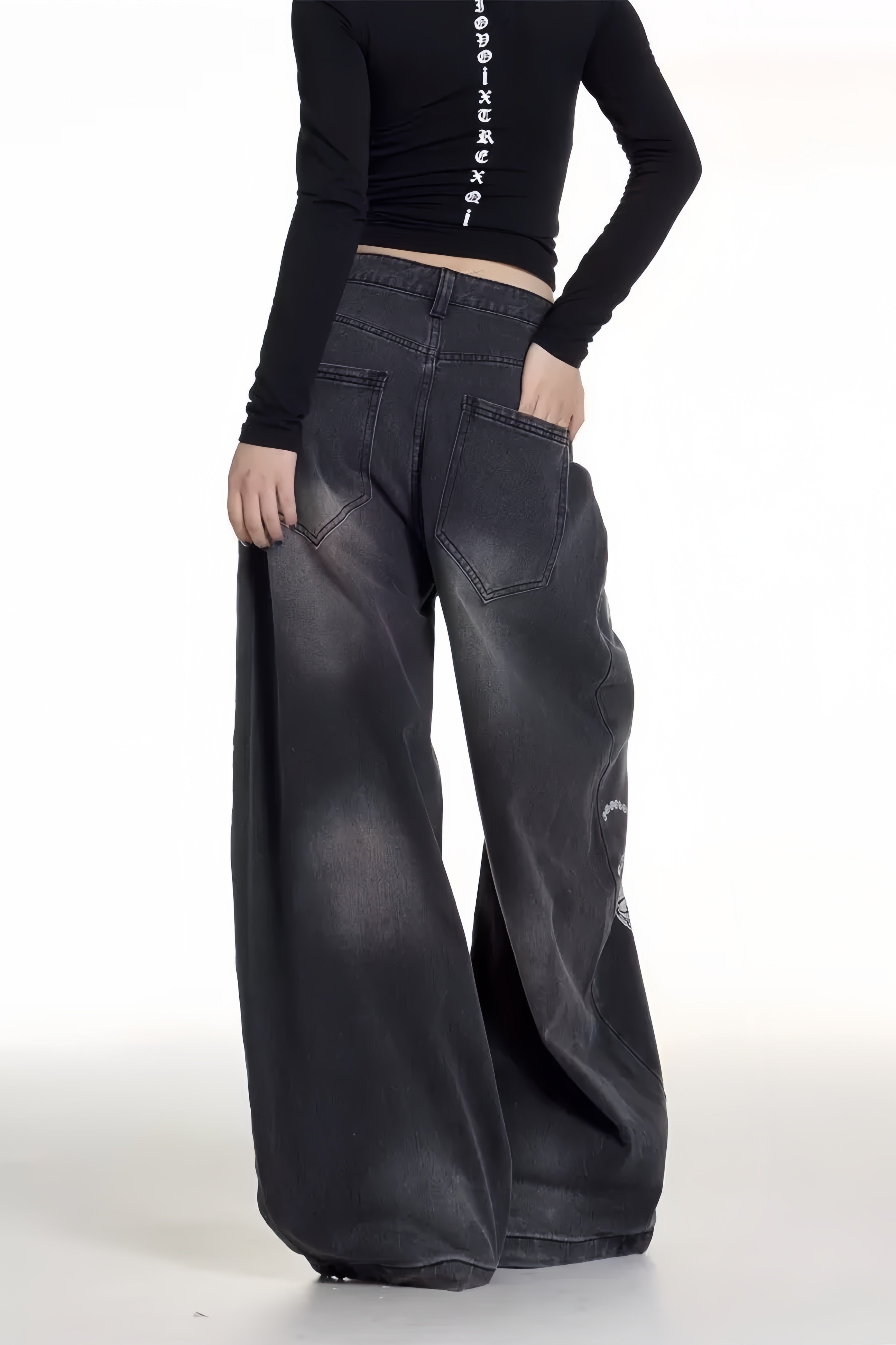 【ボトムス】クロスチェーングラフィックワイドデニムパンツ mry002367