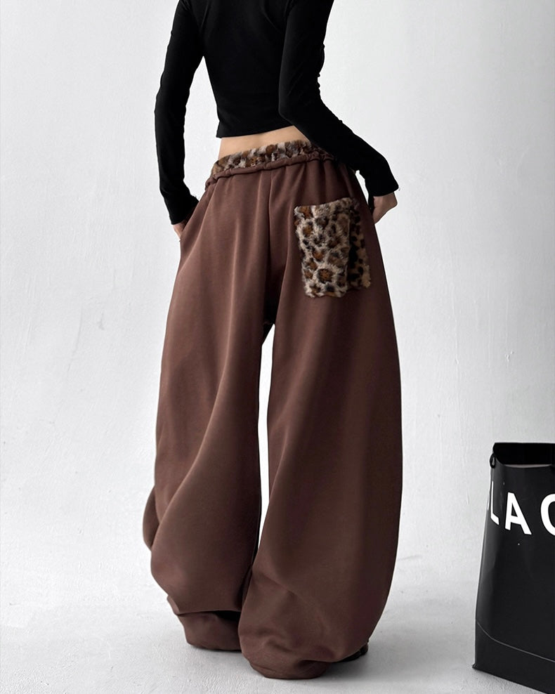 【YURU:FIT】Leopard Fur Waistband Baggy Sweatpants mry001875