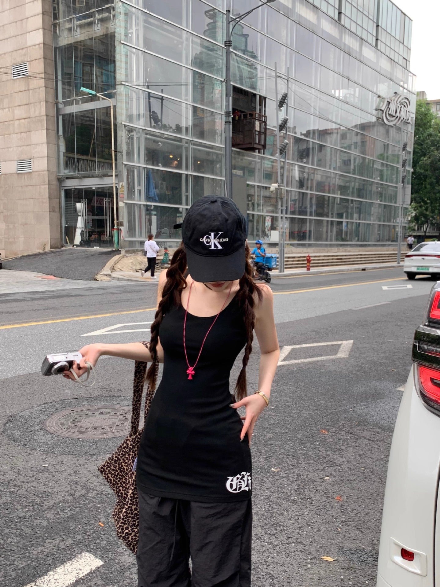 Tattoo Blade Stretch Tank Top mry001722