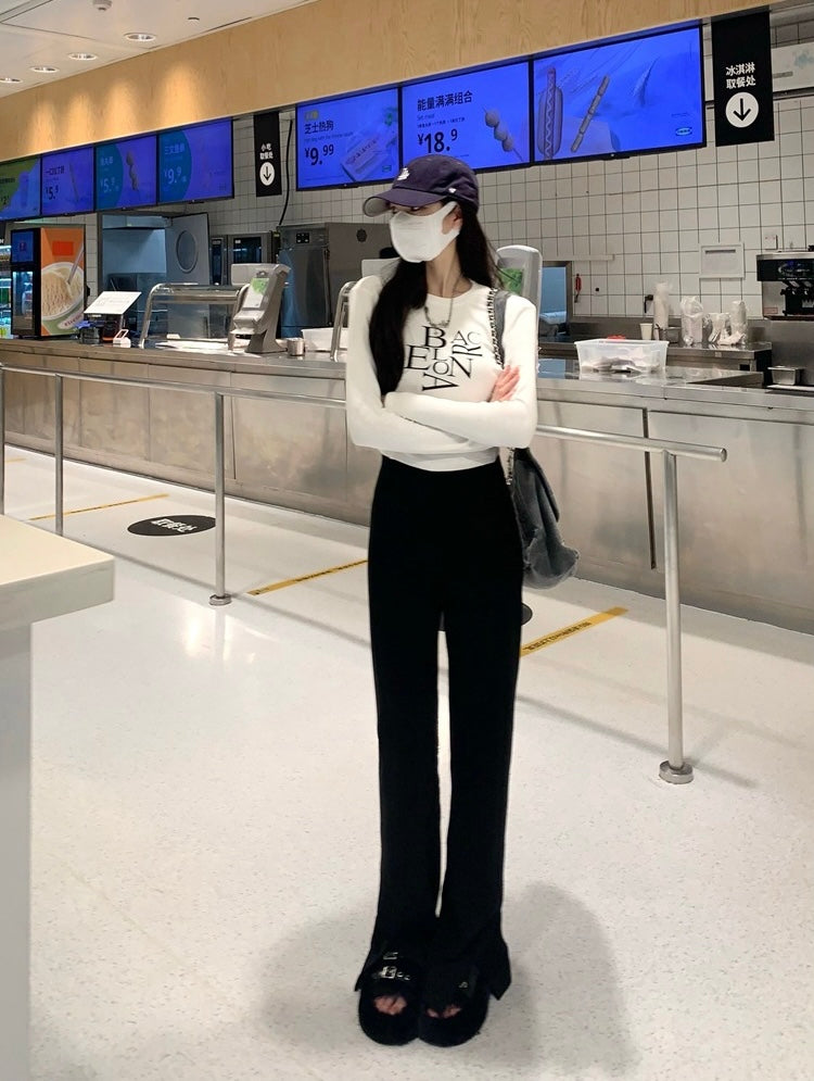 【2color】Barcelona Typo Slim Fit Long Sleeve Tee mry001739