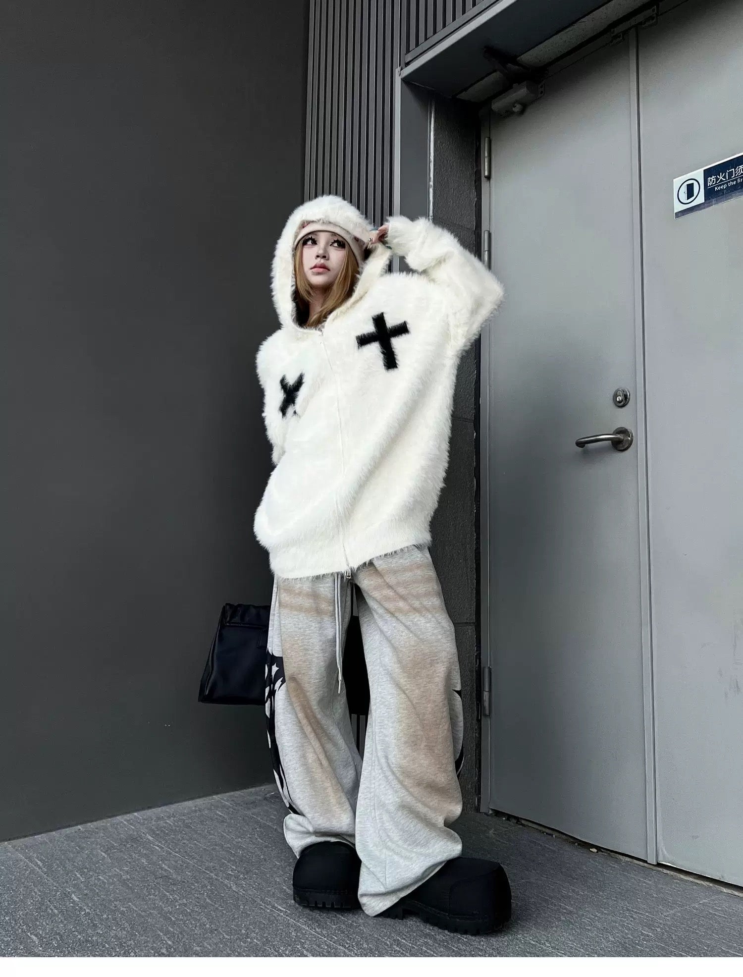 Unisex Fur Cross Zip Jacket mry002025