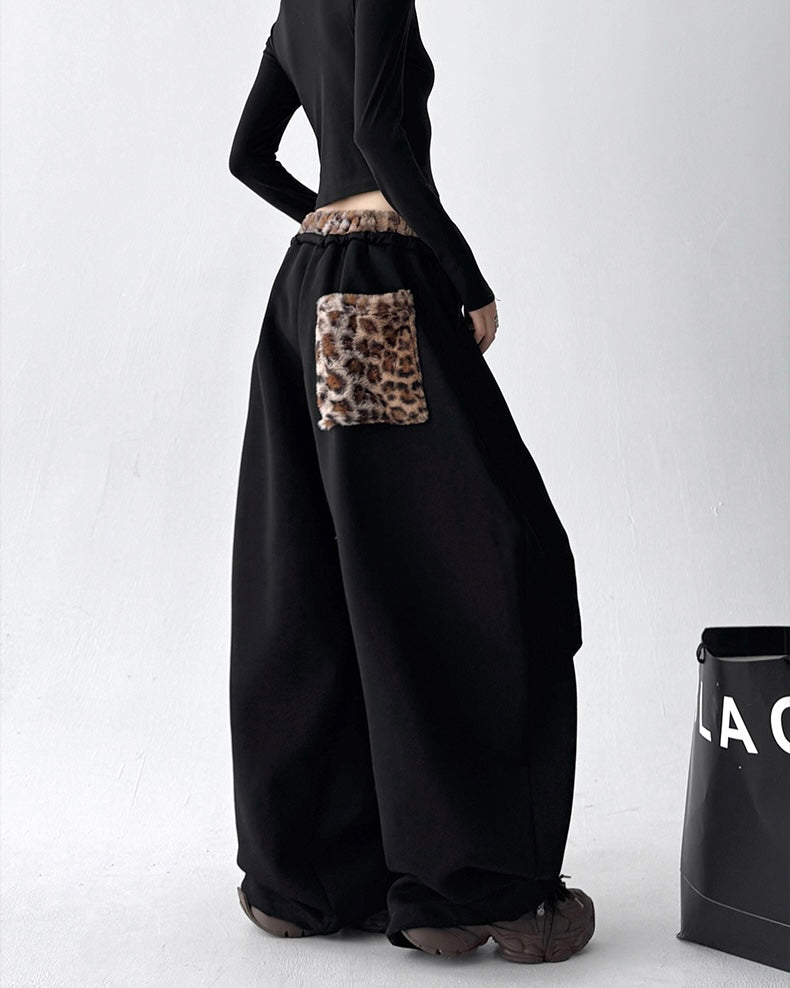 【YURU:FIT】Leopard Fur Waistband Baggy Sweatpants mry001875