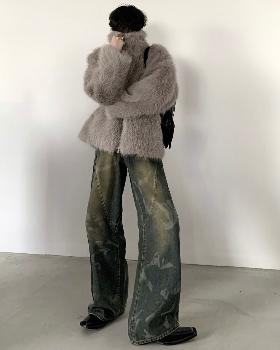 【2color】Oversized Faux Fur Jacket mry001818