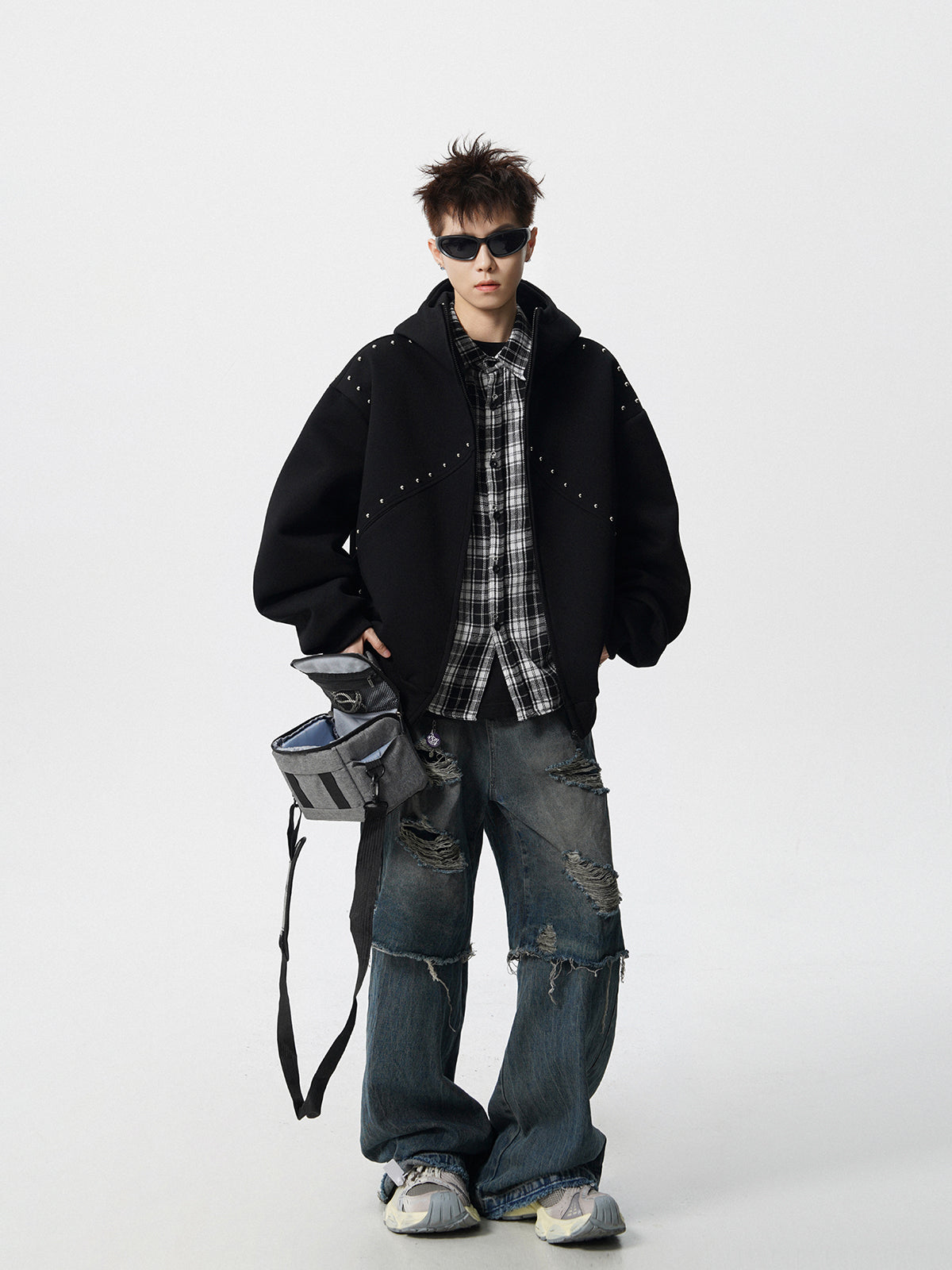 【評価★4.8以上/3color】Studded Oversized Zip Hoodie mry001897