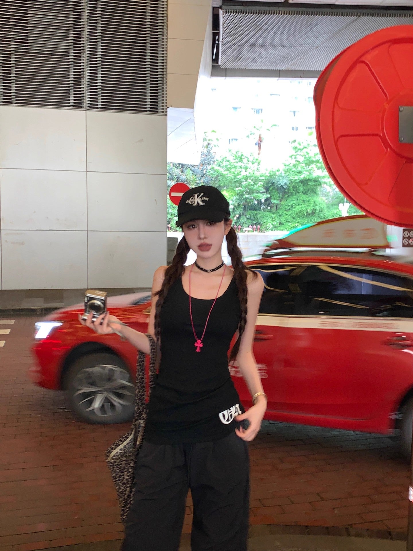 Tattoo Blade Stretch Tank Top mry001722